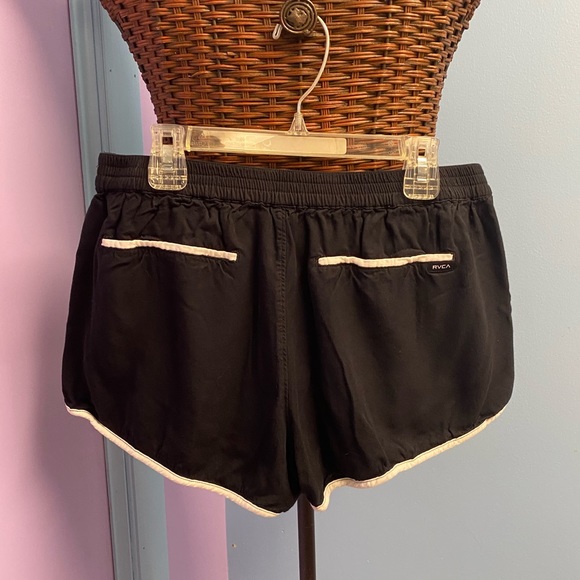 RVCA Black Rayon Shorts- Summer😎 Beach Surf Skate Shorts sz M - Picture 11 of 13